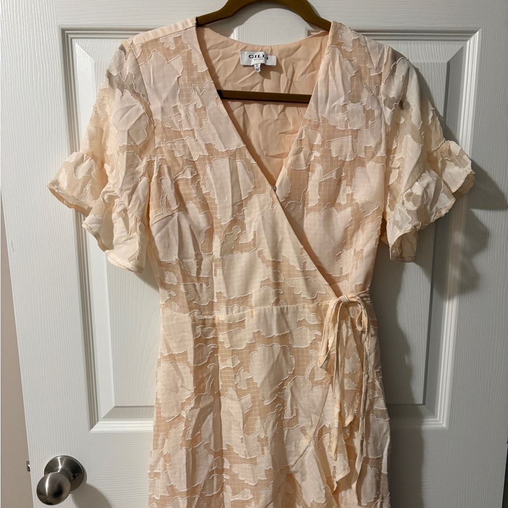 Gilli Light Pink Wrap Midi Dress